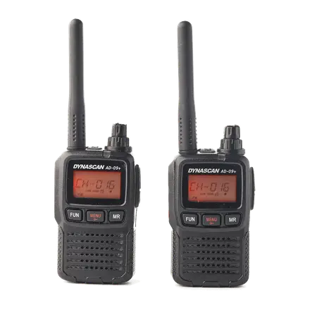Dynascan AD-09+ Plus pareja walkies PMR-446 con maletín